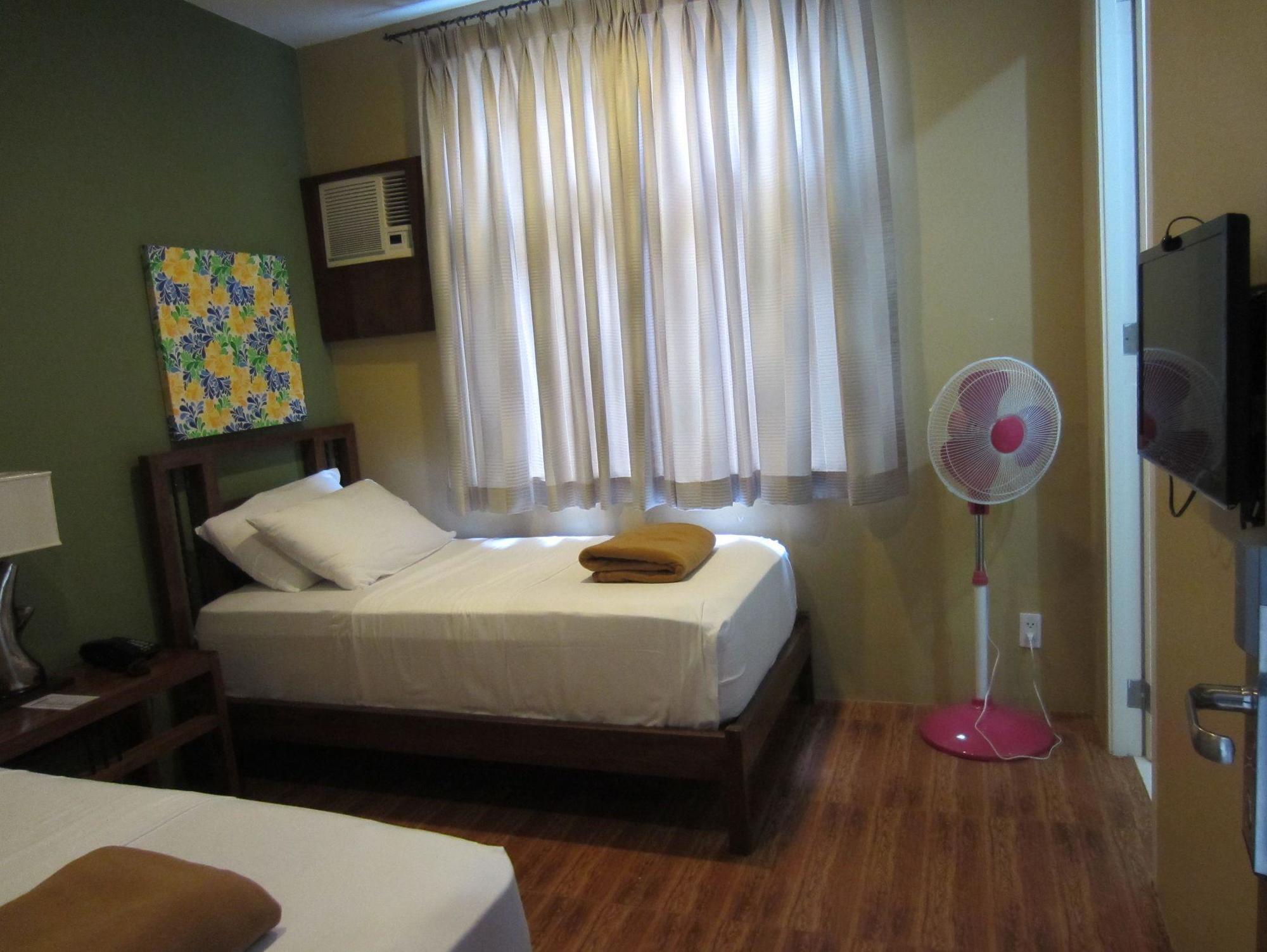 Paranaque City パープル ツリー ベッド ＆ ブレックファースト Bed & Breakfast エクステリア 写真